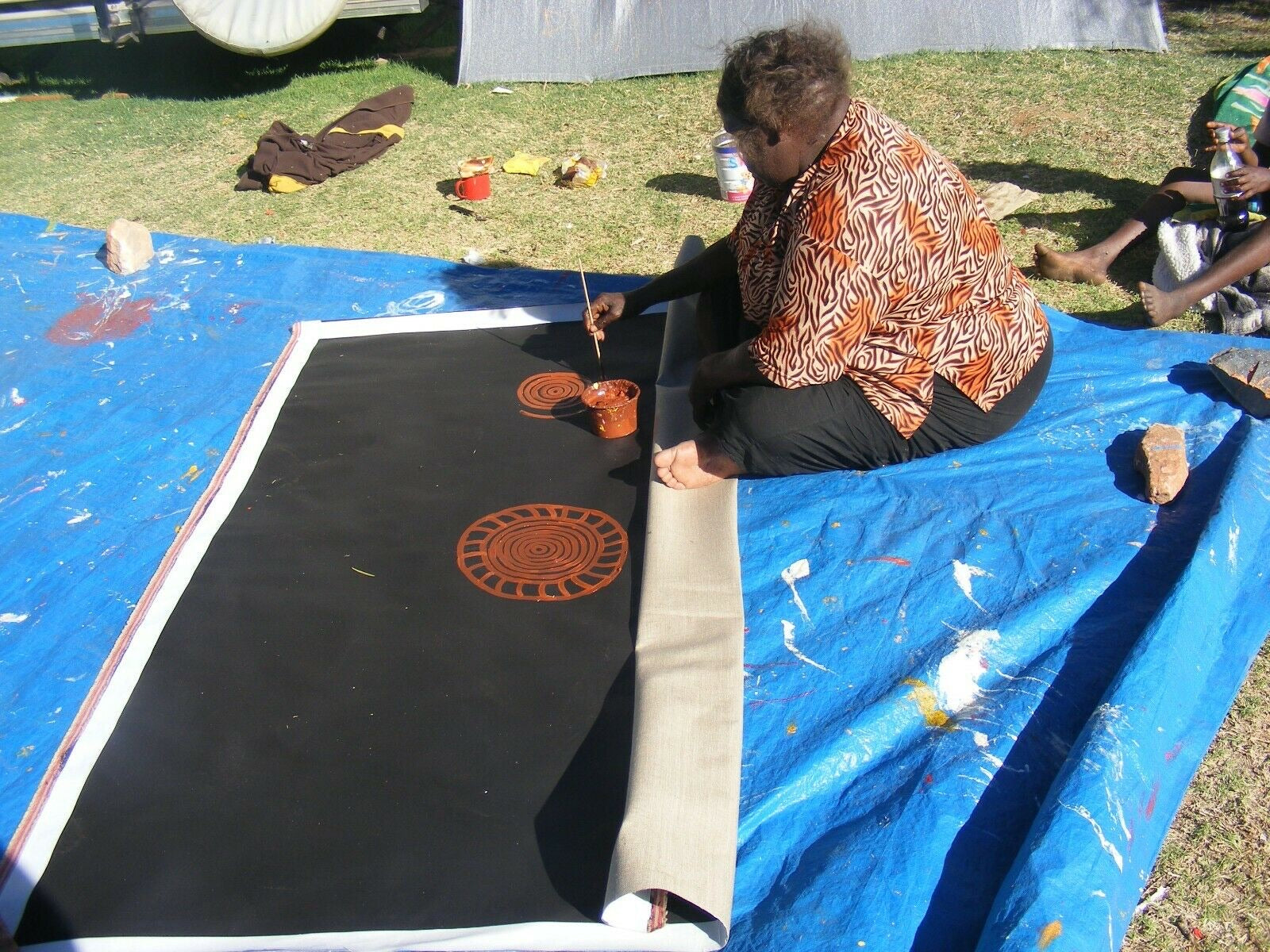 Elizabeth Marks Nakamarra 'Women's Rockhole' painting in progress 125x175cm