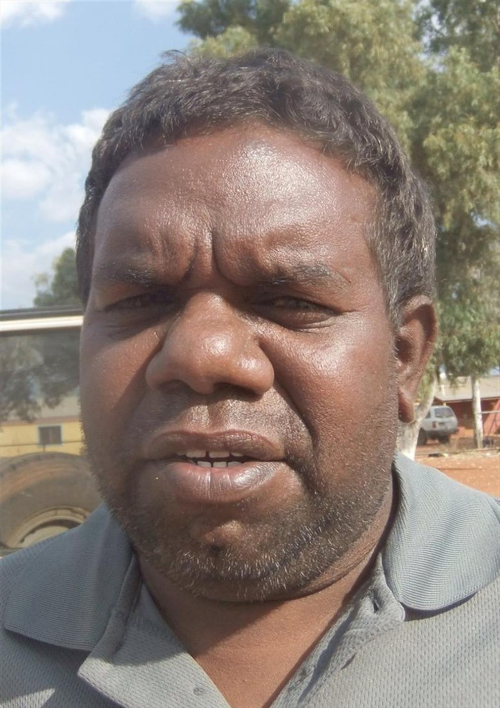Australian Artist Kenneth Jungarrayi Martin